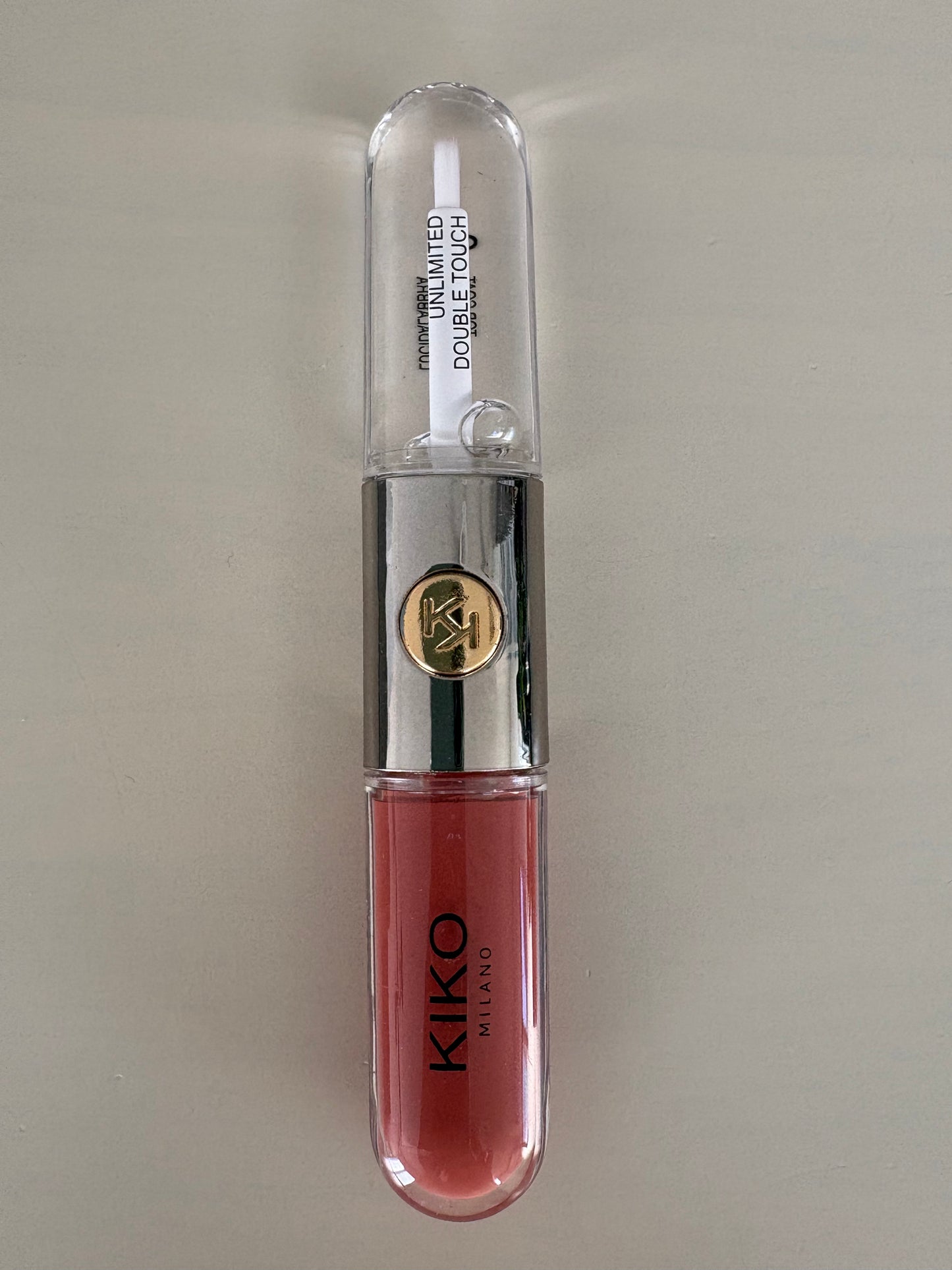 KIKO Milano Unlimited Double Touch – Batom Líquido de Longa Duração KIKO Milano アンリミテッド ダブル タッチ – ロングラスティング リキッドリップ 139