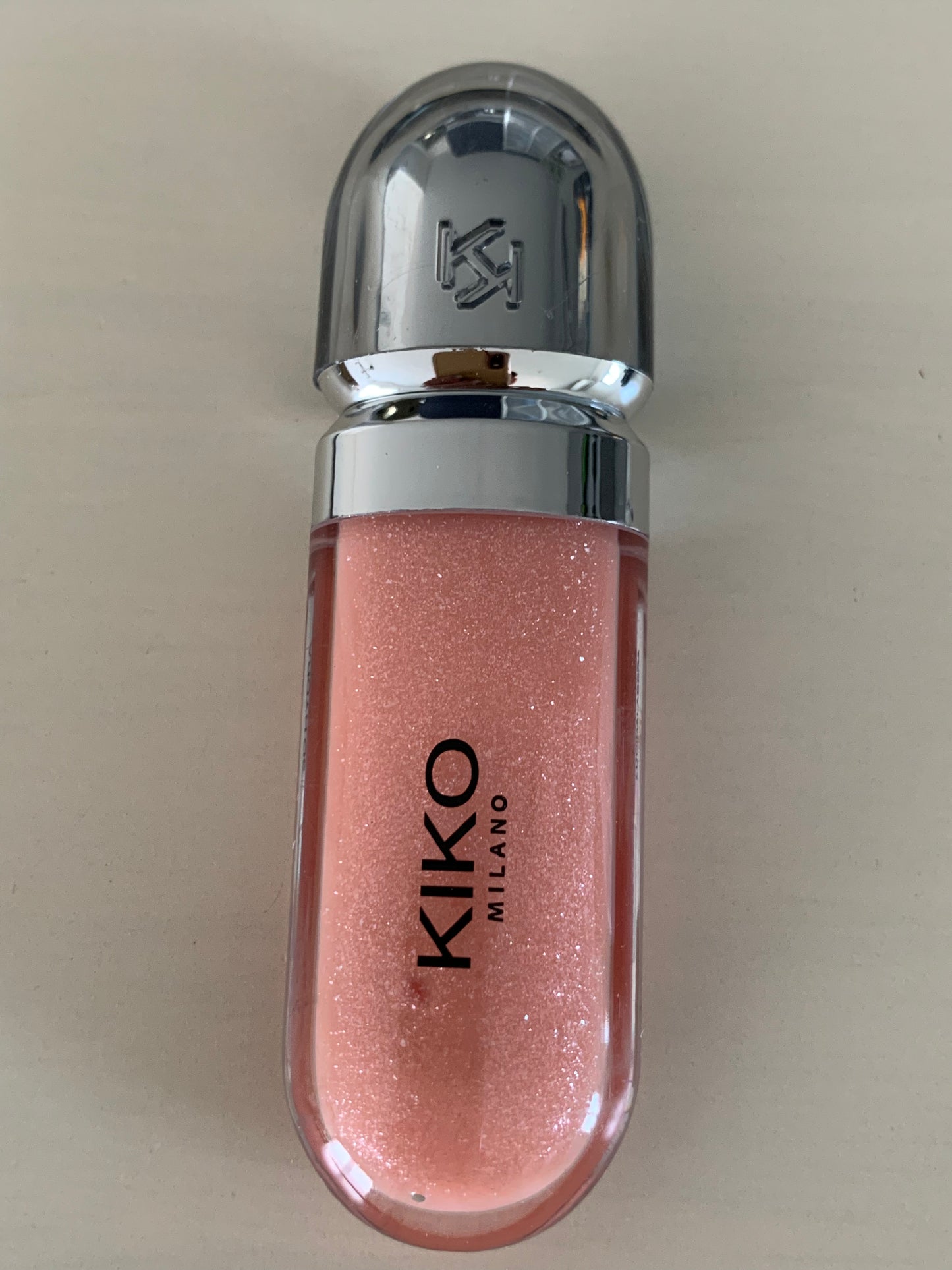 GLOSS LABIAL 3D KIKO MILANO -4 KIKO Milano 3D ハイドラ リップグロス – ブリヤン ア レーヴル