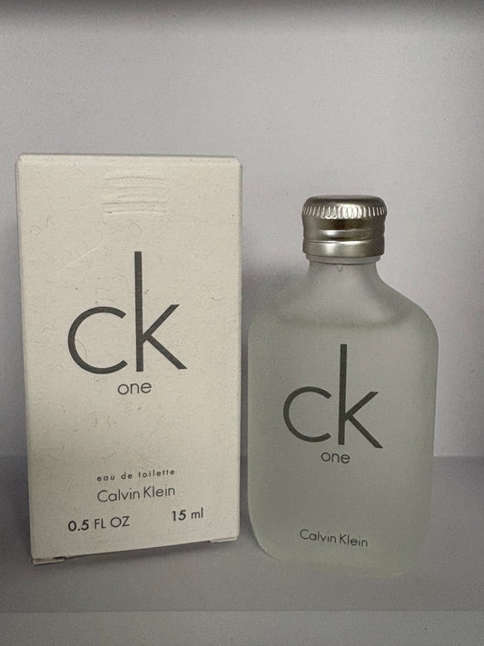 CK One Eau de Toilette 15 ml — Calvin Klein